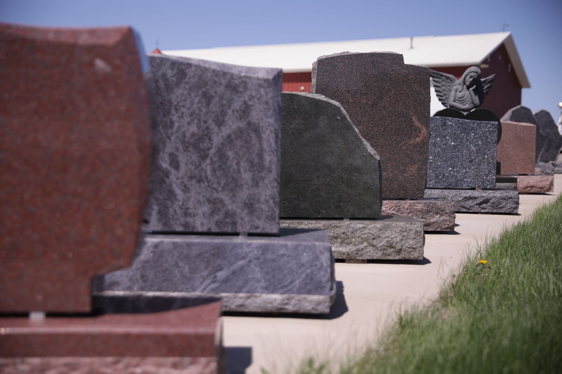 Paulson Monuments